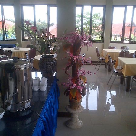 Gumilang Hotel Puncak Exterior foto