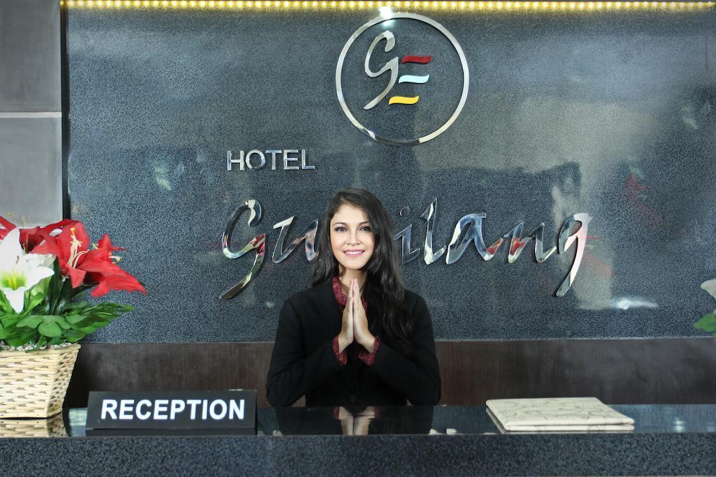 Gumilang Hotel Puncak Exterior foto