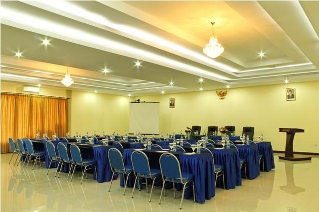 Gumilang Hotel Puncak Exterior foto