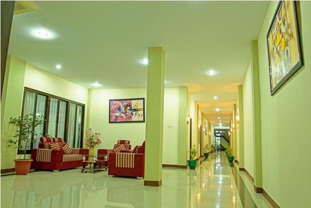 Gumilang Hotel Puncak Exterior foto