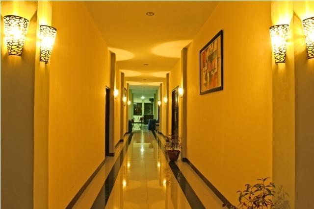 Gumilang Hotel Puncak Exterior foto